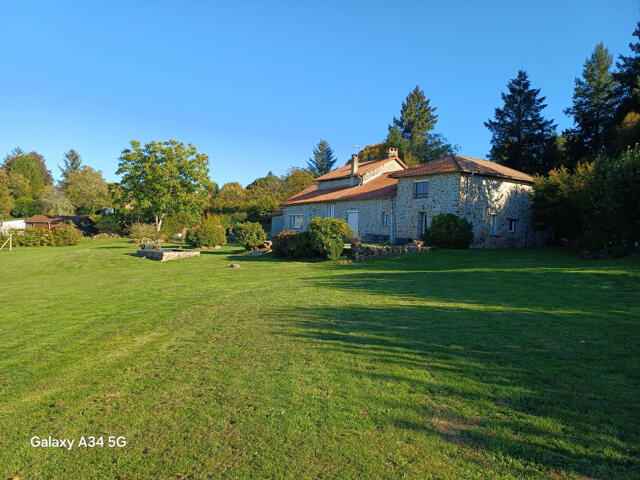 Maison proposé à Saint-Martin-Terressus