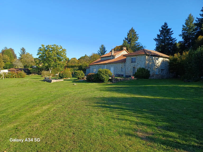 Maison en pierre de caractère — photo 1