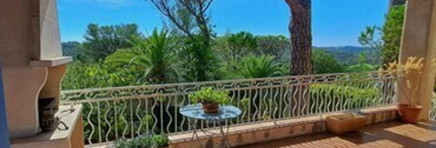 Maison 5 Pièces 206 m² à vendre à Saint-Raphaël (83700)