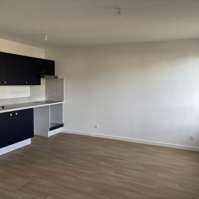 Appartement 3 pièces 1370 €