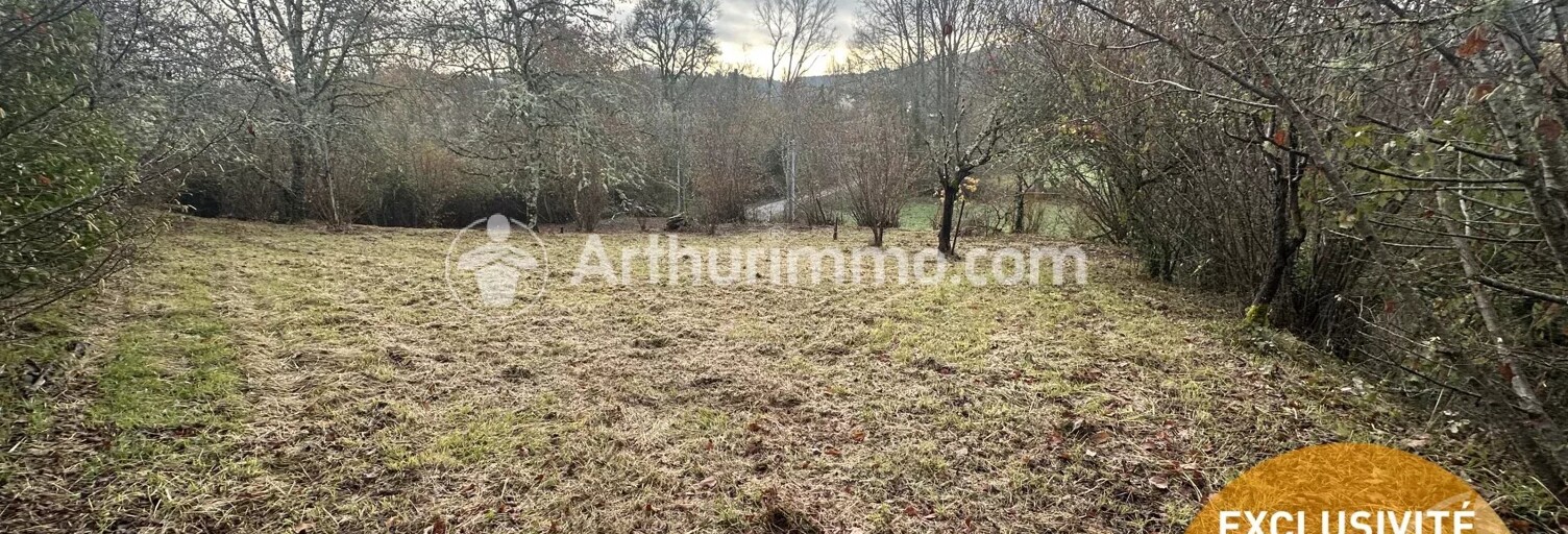 Terrain  1813 m² à vendre à Saint-Astier (24110)