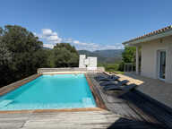 Villa — photo 2