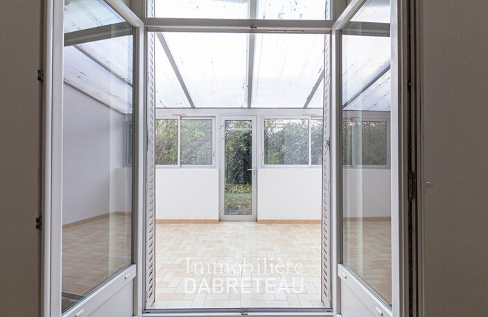 Villeurbanne - Métro Flachet - T3 de 69m2 avec jardin — photo 4