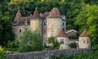 Maison 35 Pièces 1200 m² à vendre à Figeac (46100)