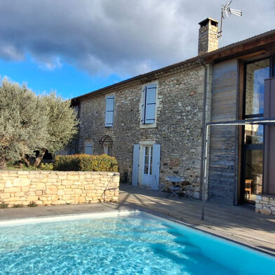 Maison 16 pièces 1575000 €