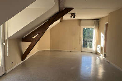 Appartement 3 pièces 552 €