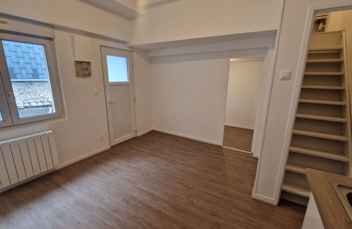 MAISON F2 RENOVEE AVEC PARKING - ROUEN SAINT HILAIRE — photo 3