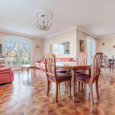 Maison 5 pièces 386000 €