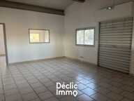  MURS COMMERCIAUX 830 m2 -Secteur HOPITAL CAREMEAU - GARD  — photo 3