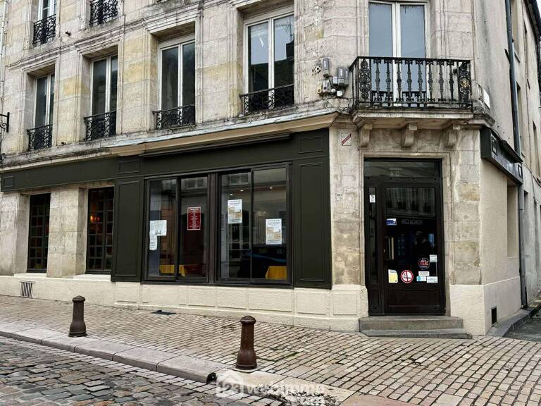Local - 102m² - Laon — photo 1
