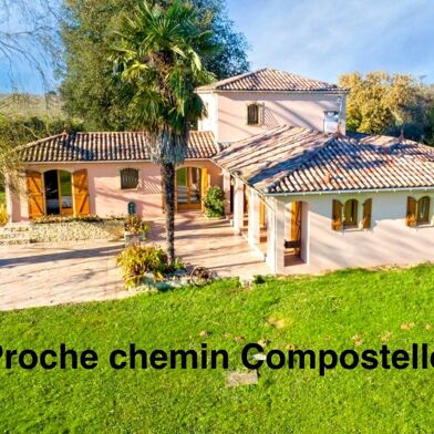 Maison 7 pièces 299900 €