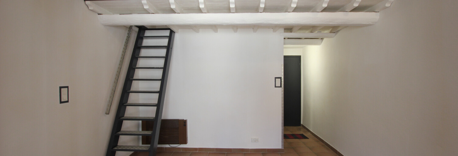 Appartement 1 Pièce 28 m² à louer à Aigues-Mortes (30220)