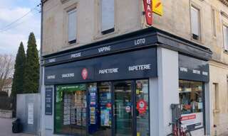 Immeuble  76 m² à vendre à Saint-Denis-de-Pile (33910)