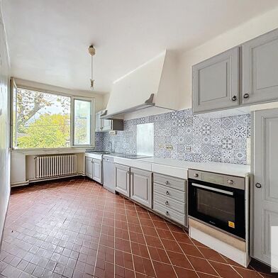 Appartement 5 pièces 115000 €