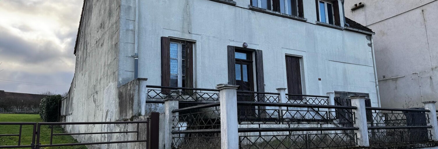 Maison 8 Pièces 130 m² à vendre à Saint-Émiland (71490)