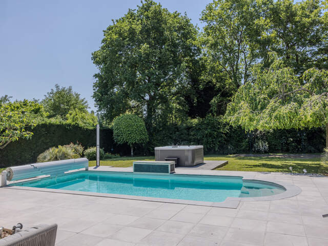 Maison 120 M2 Amberieux en Dombes piscine Garage — photo du bien