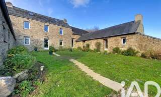 Maison 9 Pièces 240 m² à vendre à Plougonven (29640)