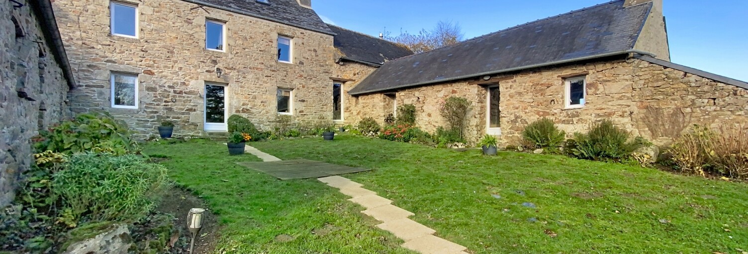 Maison 9 Pièces 240 m² à vendre à Plougonven (29640)