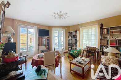 Maison 10 pièces 299000 €