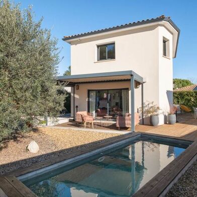Maison 4 pièces 419900 €