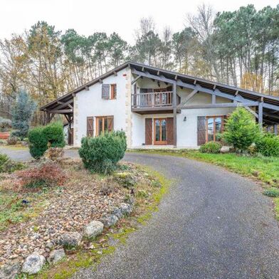 Maison 7 pièces 281430 €