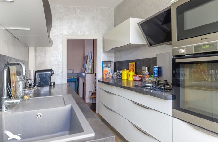 Maison en pierre de 5 pièces principales — photo 2