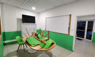 Commerce  300 m² à louer à Saint-Étienne-au-Mont (62360)