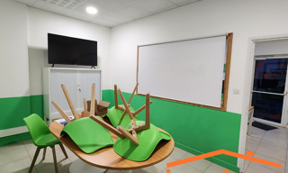 Commerce  300 m² à louer à Saint-Étienne-au-Mont (62360)