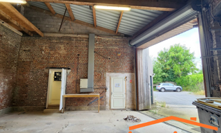 Commerce  300 m² à louer à Saint-Étienne-au-Mont (62360)