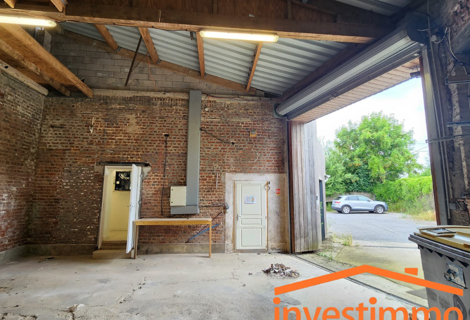 Entrepôt / bureaux / parking 62360 — photo 1