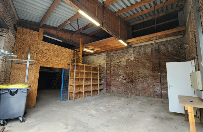 Entrepôt / bureaux / parking 62360 — photo 2