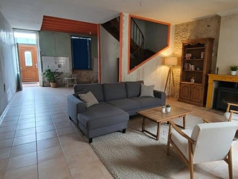 Maison de bourg de 5 pièces principales — photo 1