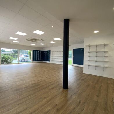 Commerce  479000 €