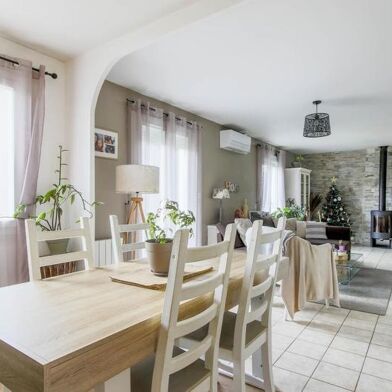 Maison 6 pièces 349900 €