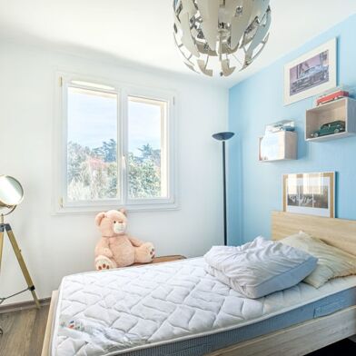 Appartement 4 pièces 229336 €