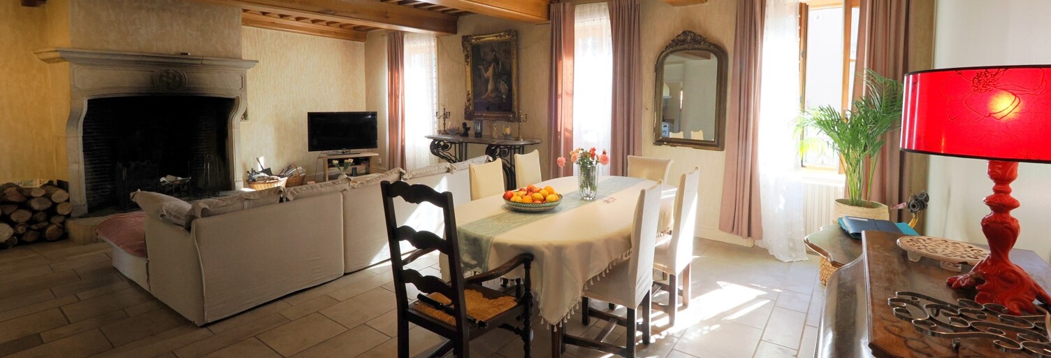 Maison 15 Pièces 344 m² à vendre à Tournus (71700)