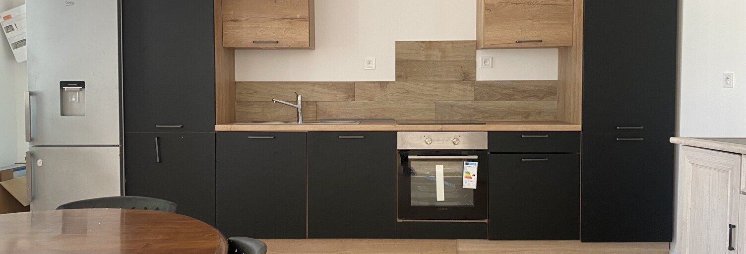 Maison 5 Pièces 99 m² à louer à Saint-Martin-de-Bossenay (10100)