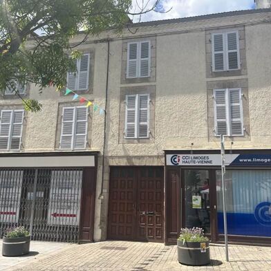 Immeuble  234300 €