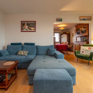 Appartement 5 pièces 220000 €