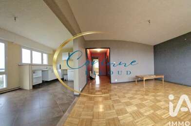 Appartement 4 pièces 230000 €