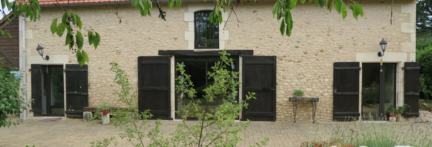 Maison 6 Pièces 184 m² à vendre à Béthines (86310)