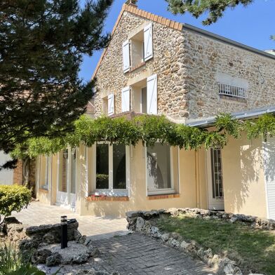 Maison 8 pièces 690000 €