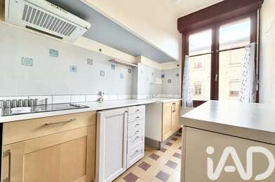 Appartement 3 pièces 82400 €