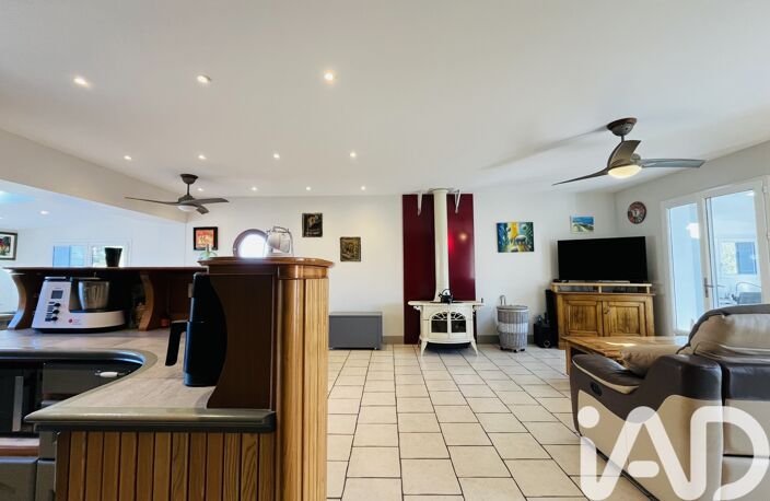 Vente Maison traditionnelle 10 pièces — photo 4