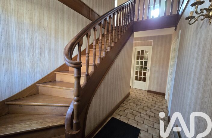 Vente Maison/villa 7 pièces — photo 2