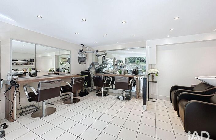 Vente Boutique/Local commercial 72 m&sup2; — photo 3