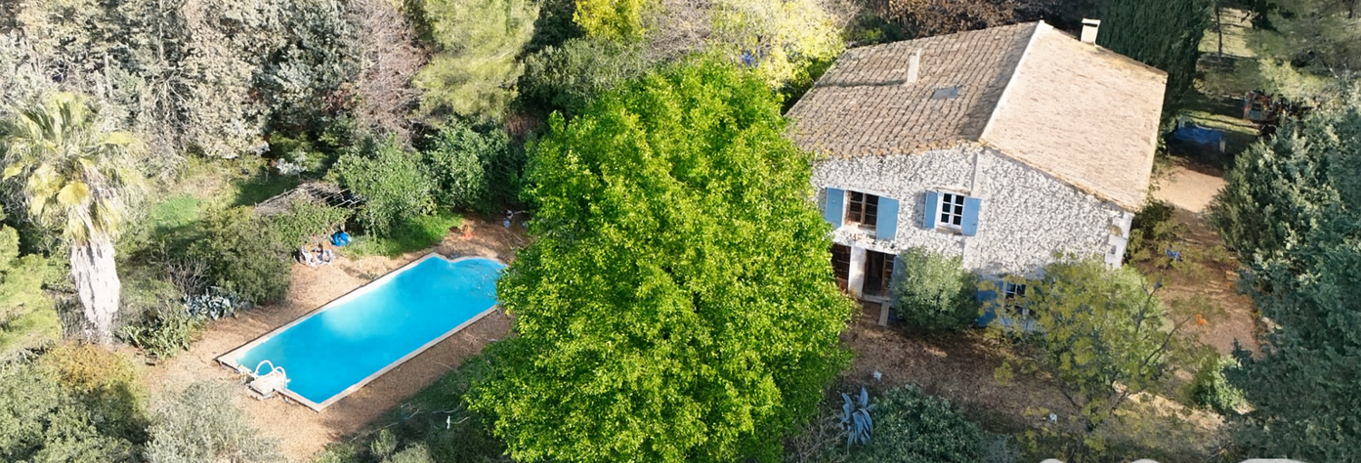 Maison 9 Pièces 290 m² à vendre à Beaucaire (30300)