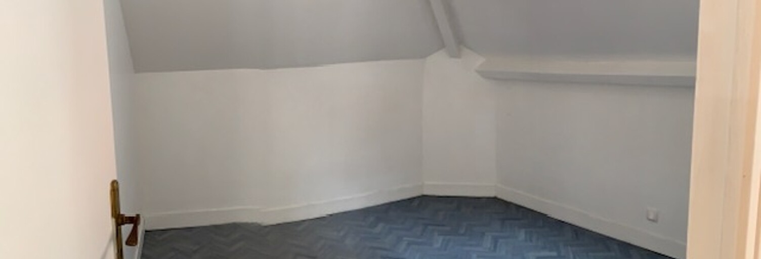 Immeuble  330 m² à vendre à Montereau-Fault-Yonne (77130)