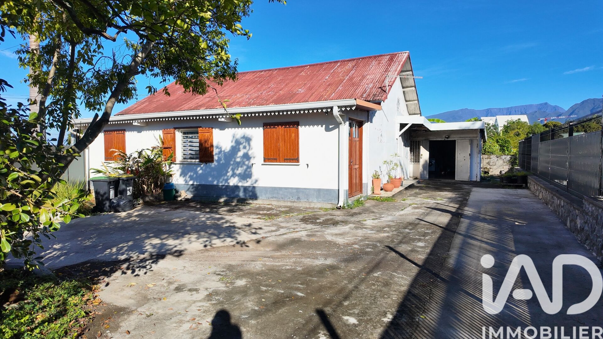 Le-Tampon - 170m² - 7p. - 3ch.