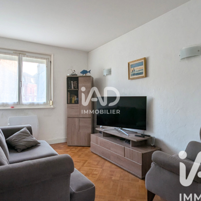 Appartement 3 pièces 242000 €